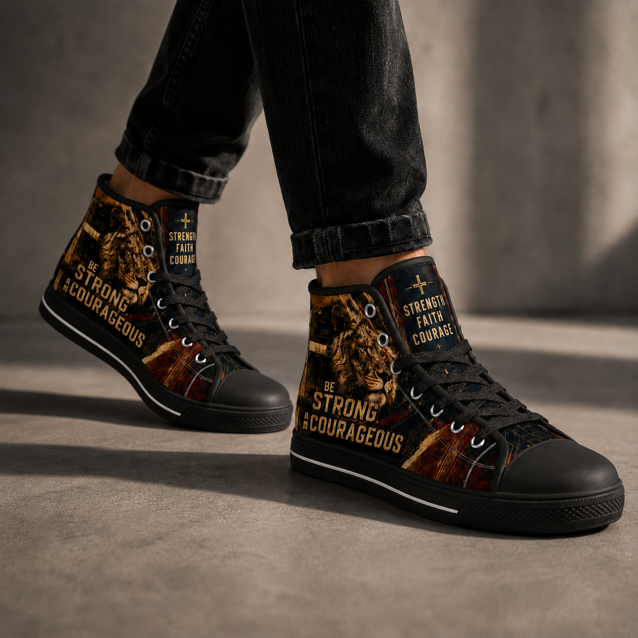 Be Strong and Courageous Lion Men's Black Sole Canvas Shoes